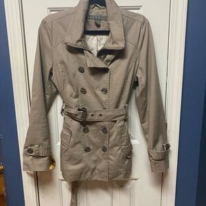 Kenneth Cole Womens Jacket Size Medium Beige Lined Zip Button.